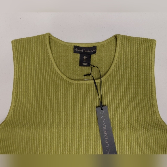 House of Harlow 1960 Crewneck Ribbed Knit Crop Top - Picture 2 of 4